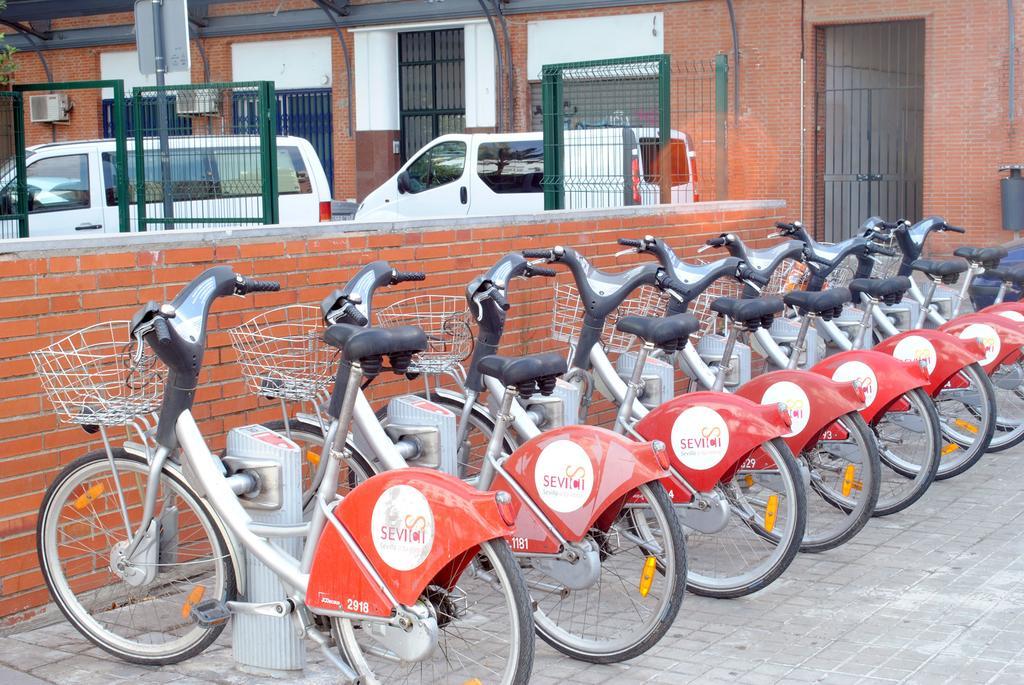 Triana Home & Free Parking Sevilha Exterior foto