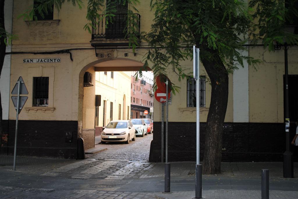 Triana Home & Free Parking Sevilha Exterior foto
