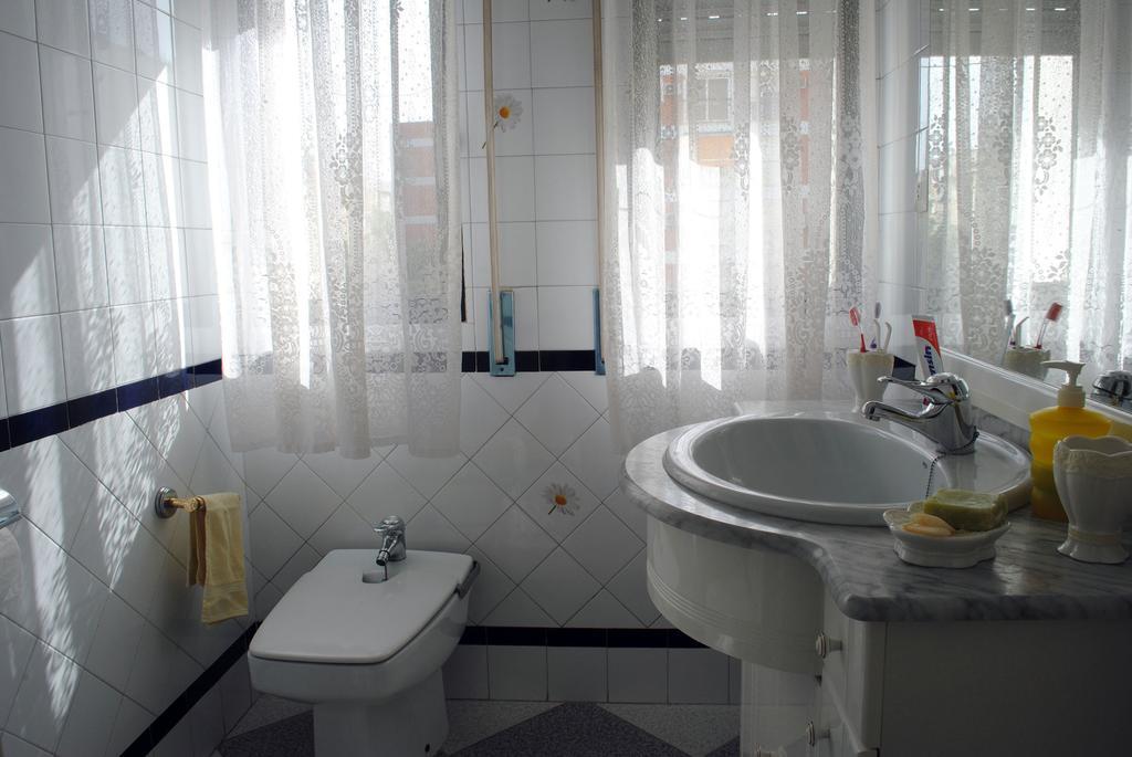 Triana Home & Free Parking Sevilha Exterior foto